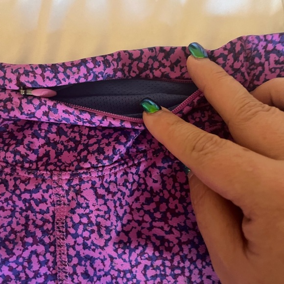 North Face Flashdry Women's Sweet Violet Splash Motus Capris Tights - Picture 4 of 4